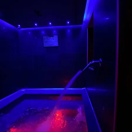 Residenze Ristorante & Diffuso - White Отель Фоджиа