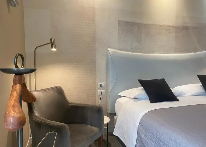 Residenze Ristorante & Diffuso - White 3* Φότζια