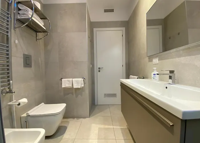 Residenze Ristorante & Diffuso - White 3* Φότζια