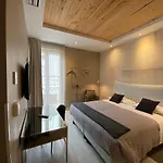 Residenze Ristorante & Diffuso - White 3*