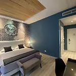 Residenze Ristorante & Diffuso - White
