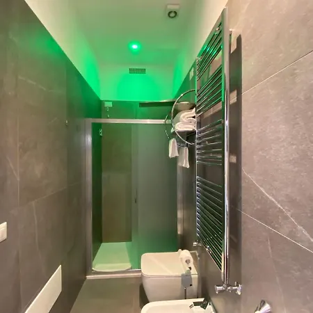 Residenze Ristorante & Diffuso - White ホテル 3*