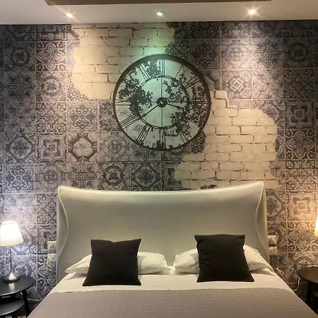 Residenze Ristorante & Diffuso - White フォッジア