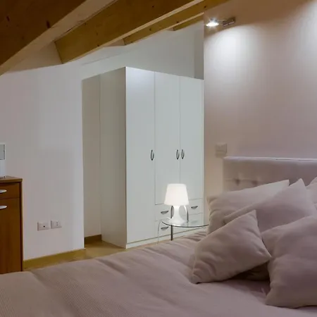 Residenze Ristorante & Diffuso - White 3* Фоджиа
