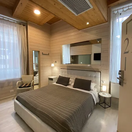 Residenze Ristorante & Diffuso - White 3*